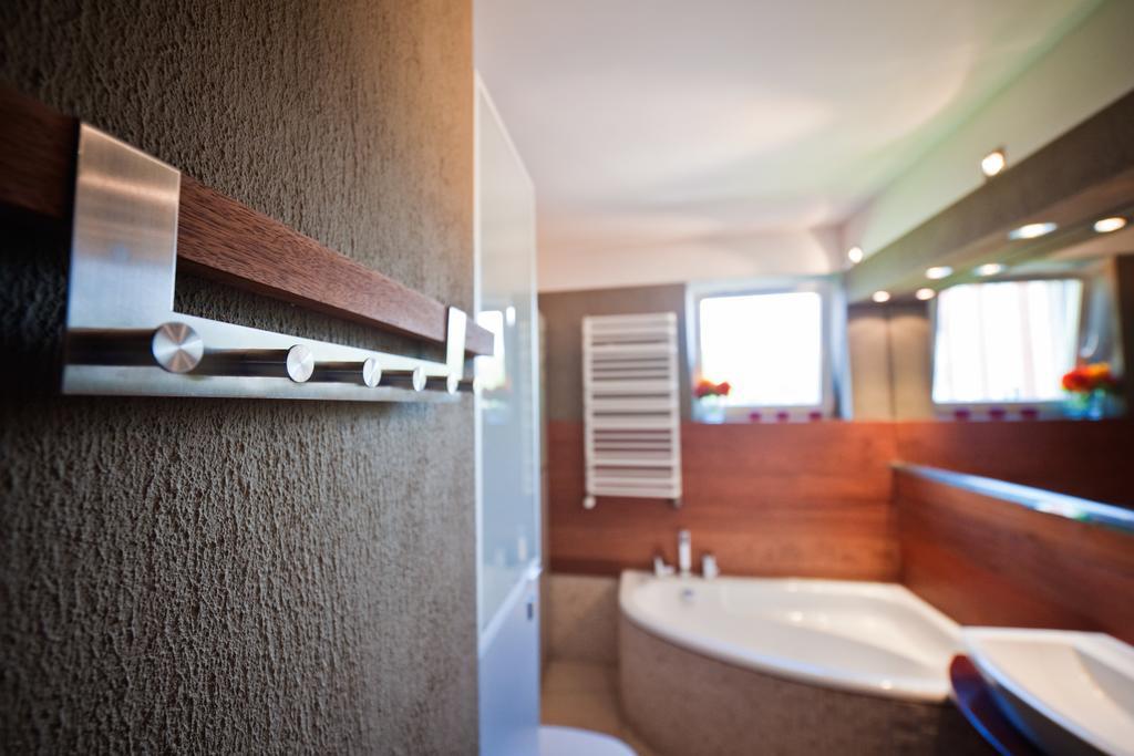 Best Inn Poznan Apartament Wojskowa Δωμάτιο φωτογραφία